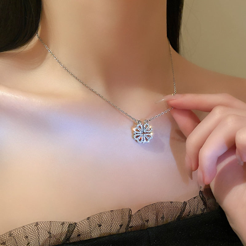 LuckyLove™ - Colar de Trevo 4 Corações