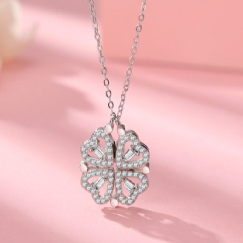 LuckyLove™ - Colar de Trevo 4 Corações
